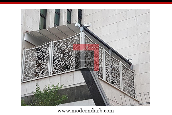 سقف متحرک بالکن