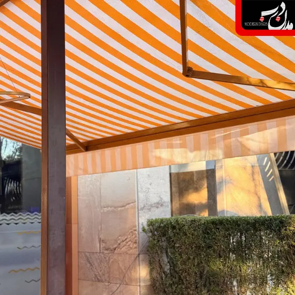 سقف متحرک و سایه بان ثابت؛ برای حیاط کدام راهکار مناسب تر است؟ سقف متحرک و سایه بان ثابت چه تفاوتی با هم دارند؟